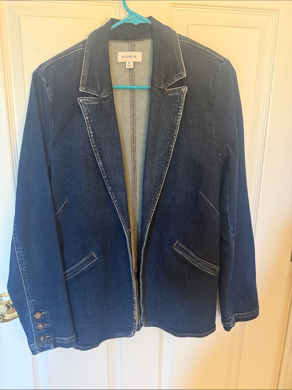 Evereve Dark Blue Denim Blazer Jacket.  Like new Sz M